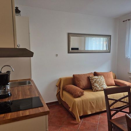 Apartments Antolovic Врсар Экстерьер фото