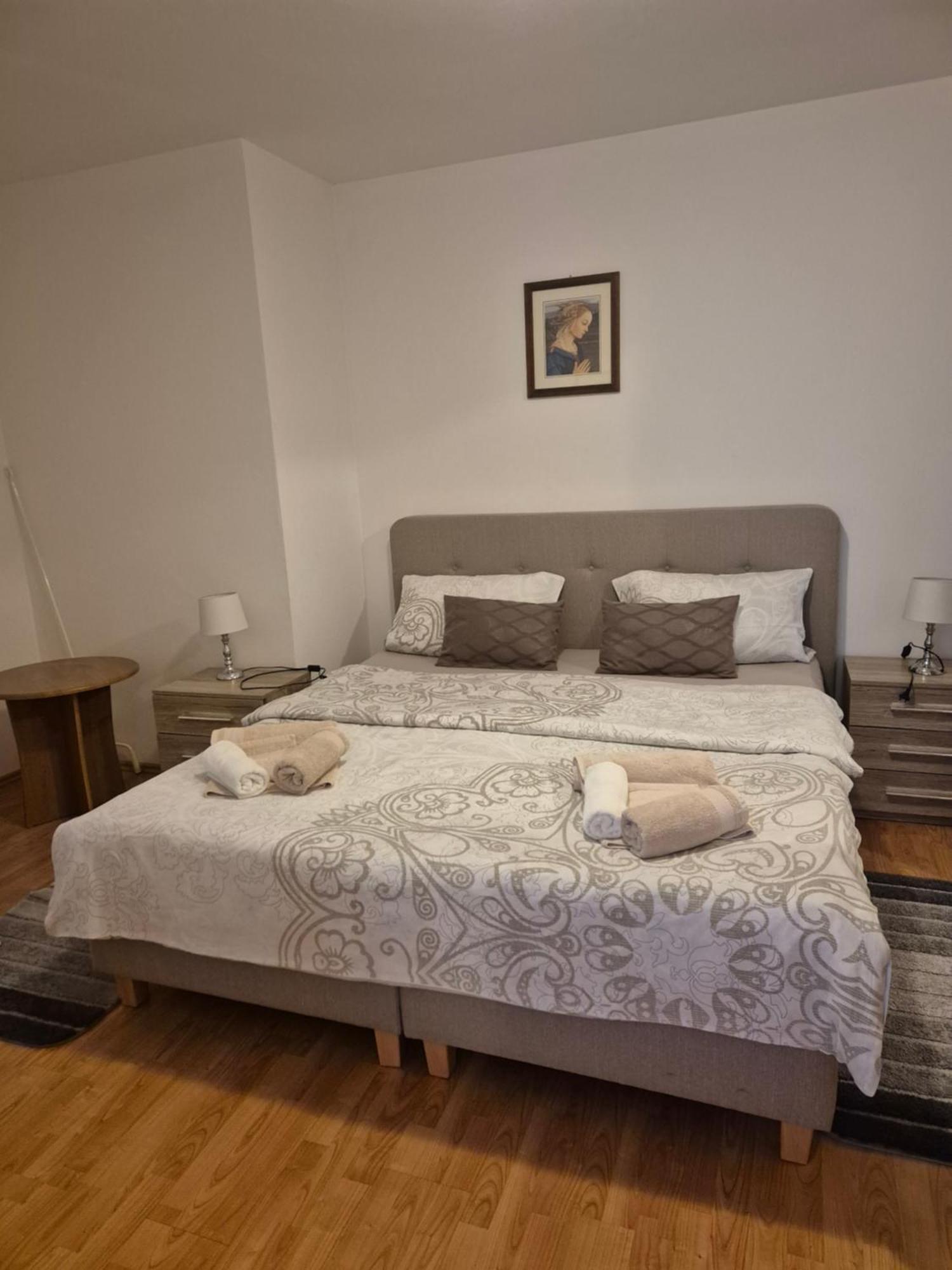 Apartments Antolovic Врсар Экстерьер фото