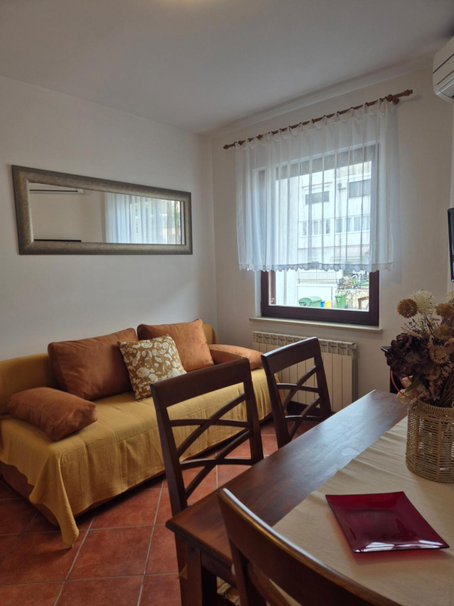 Apartments Antolovic Врсар Экстерьер фото