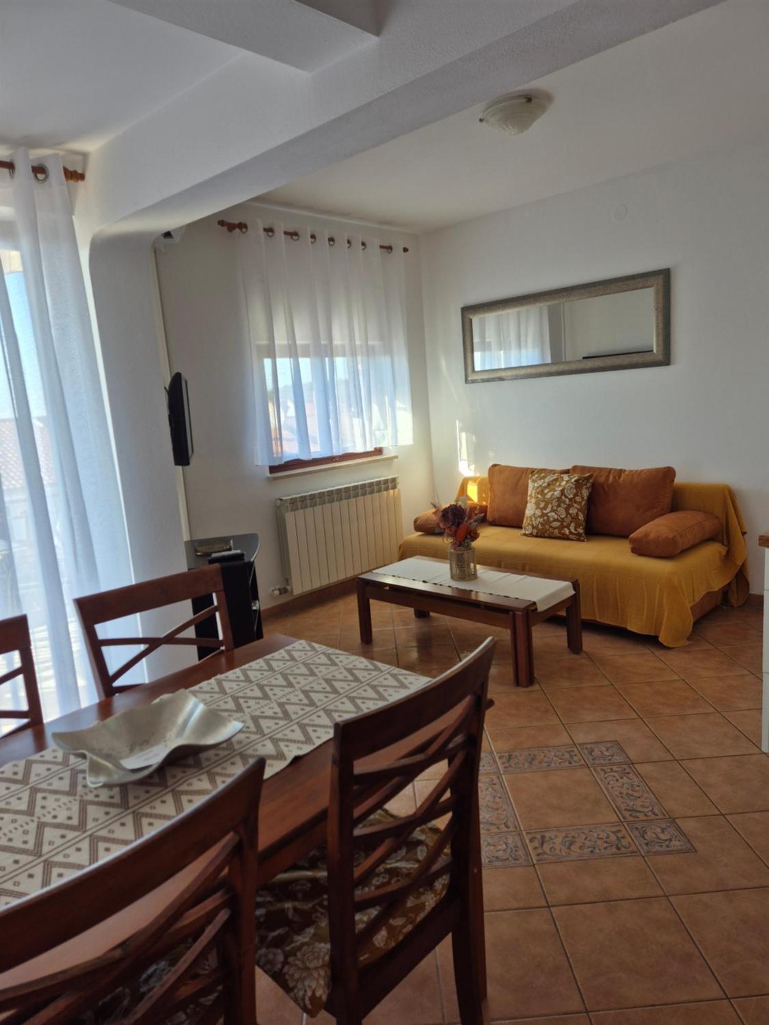 Apartments Antolovic Врсар Экстерьер фото