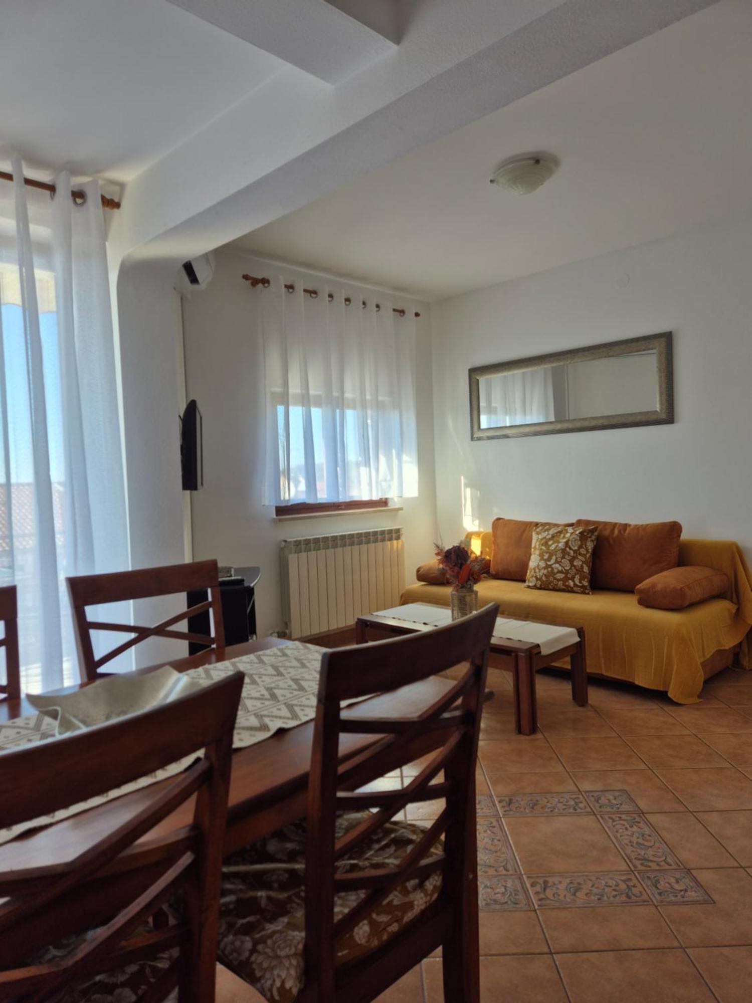 Apartments Antolovic Врсар Экстерьер фото