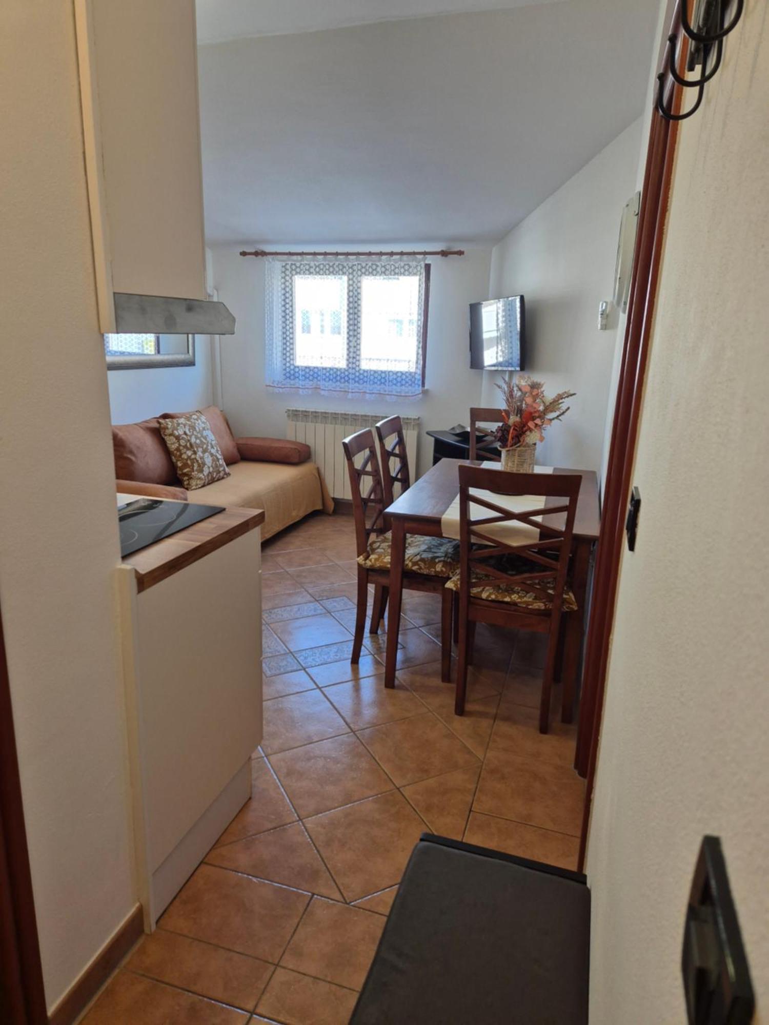 Apartments Antolovic Врсар Экстерьер фото